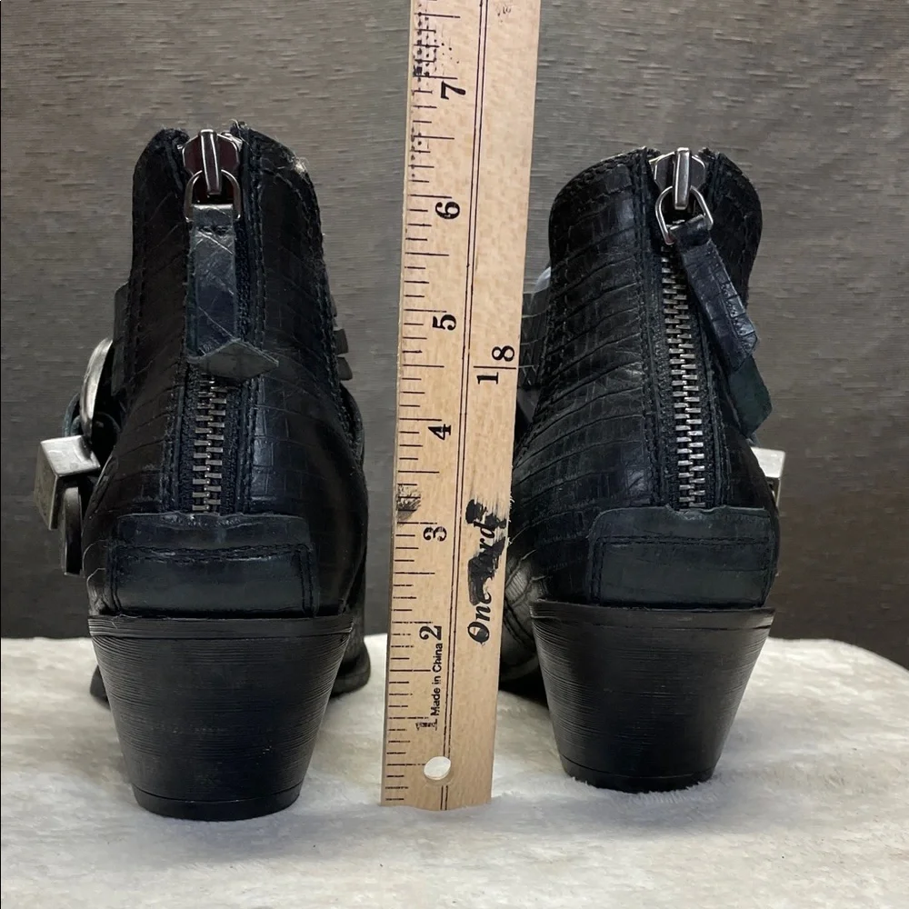Ariat elegant black